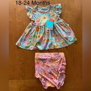 NWT Posh Peanut Dream Ruffled Cap Sleeve Peplum Ruffled Bummie Set